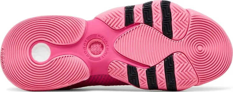 Adidas Trae Young 2 sneakers, pink