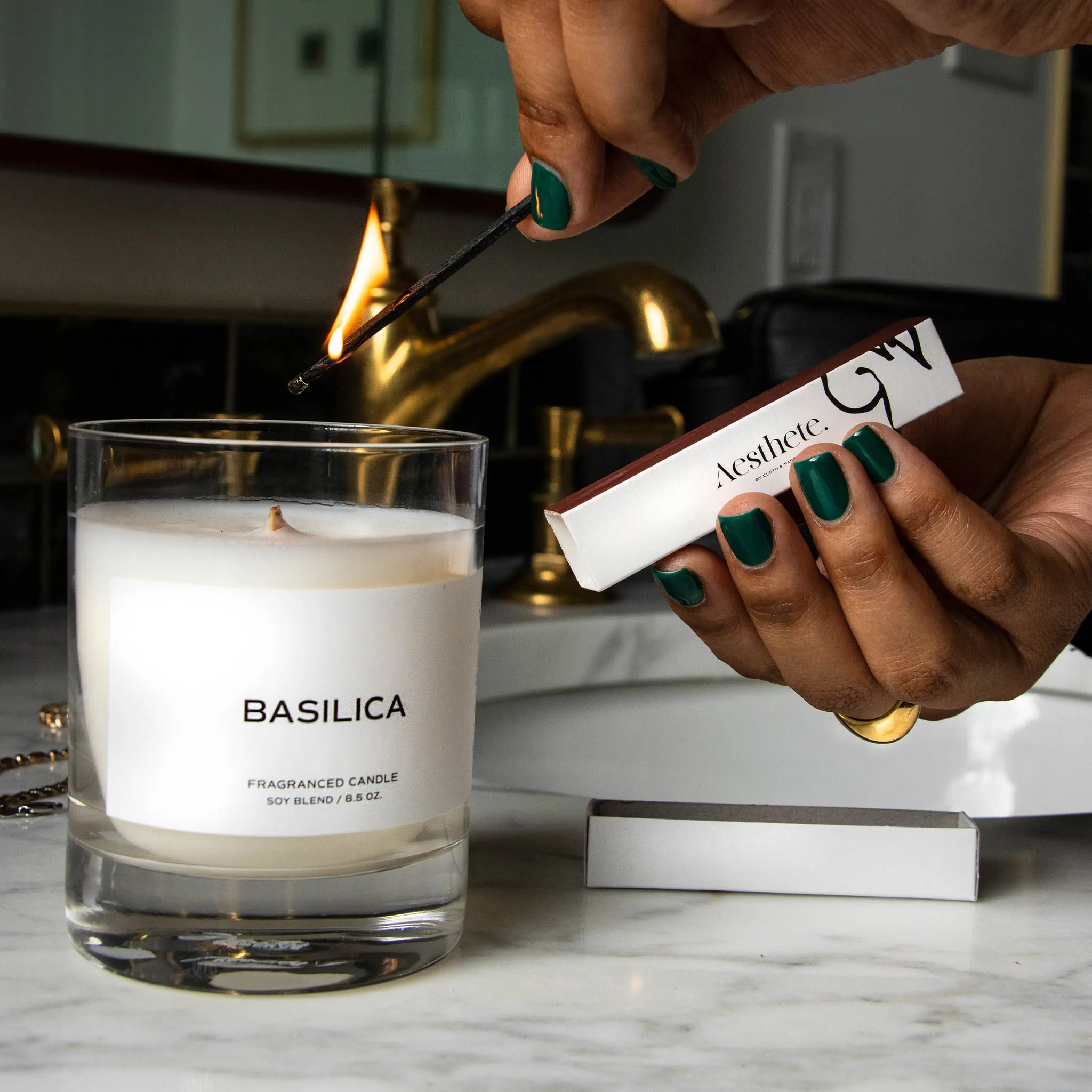 Aesthete Lifestyle Collection | Basilica Candle