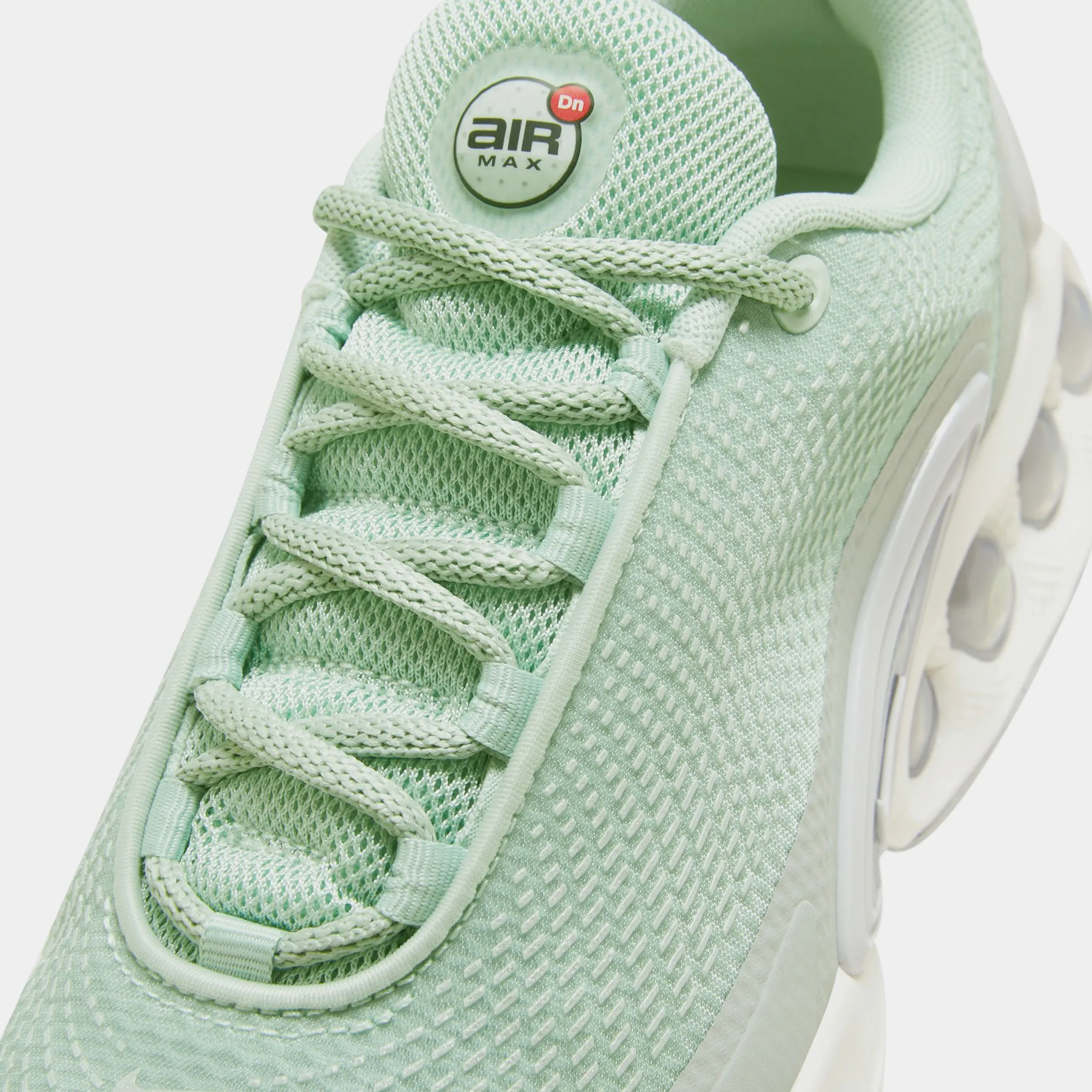 Air Max DN Seafoam Womens Lifestyle Shoes (Seafoam/Metallic Silver/Sail)