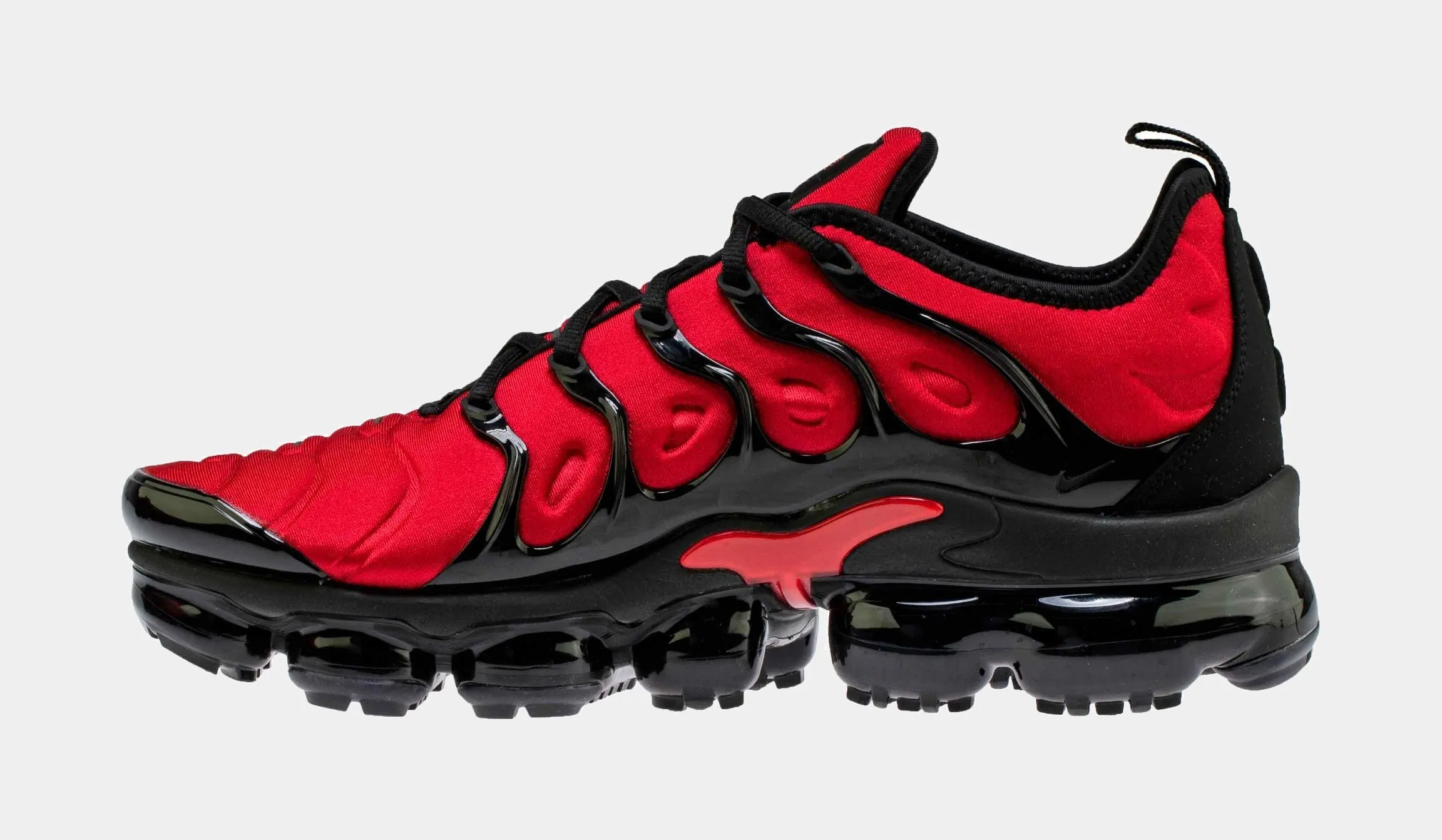 Air Vapormax Plus Mens Running Shoes (Red/Black)