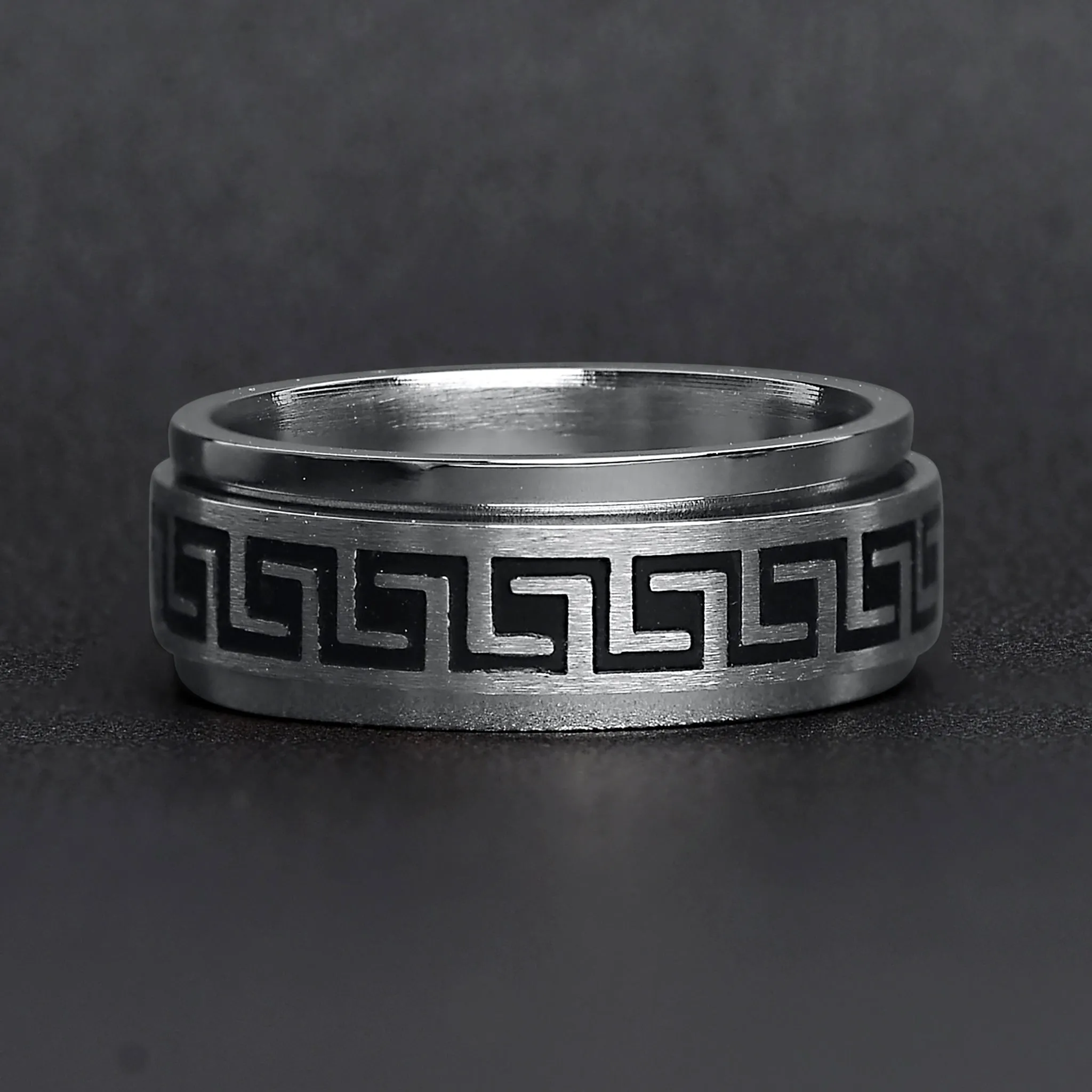 Black Greek Key Spinner Center Polished Stainless Steel Ring / SRJ2056