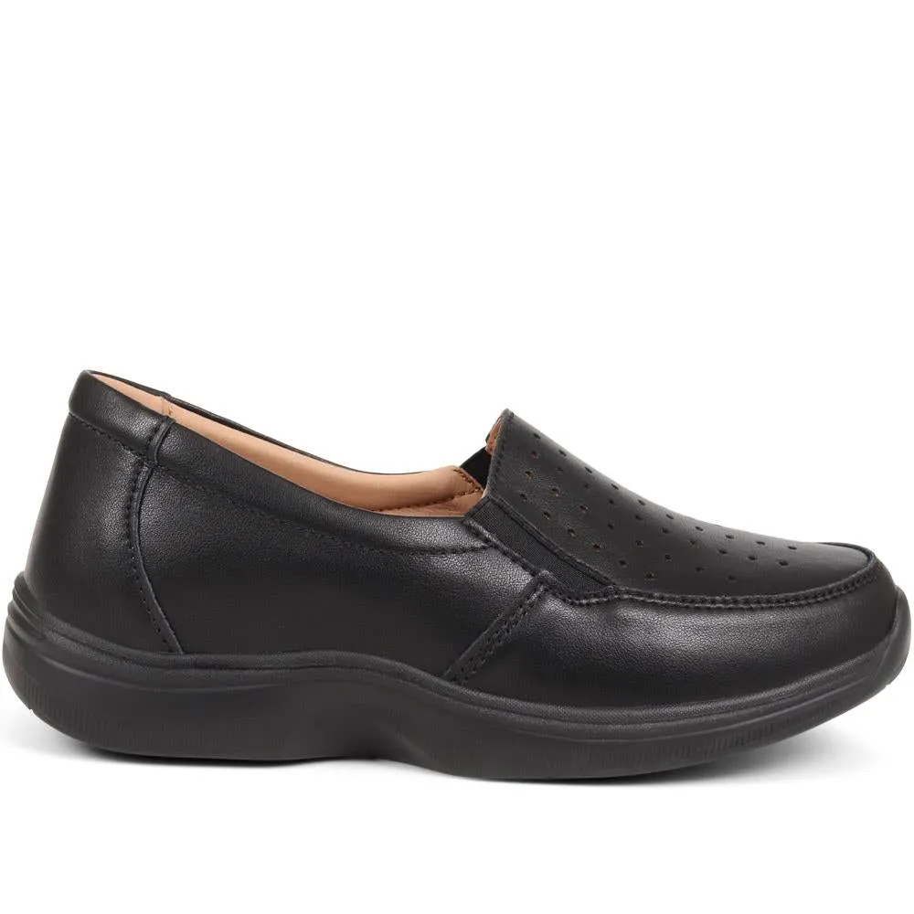 Extra Wide Fit Leather Slip-On Shoes - CORETTE / 324 048