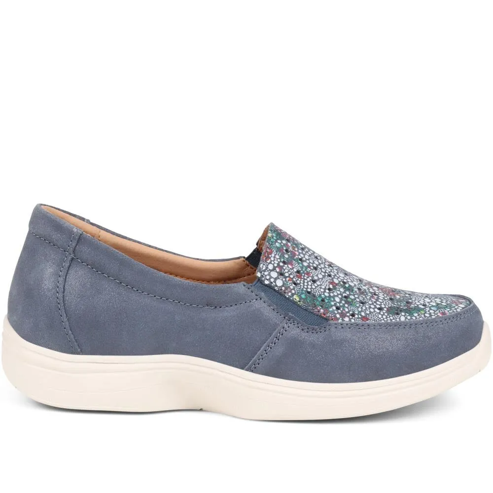 Extra Wide Fit Leather Slip-On Shoes - CORETTE / 324 048