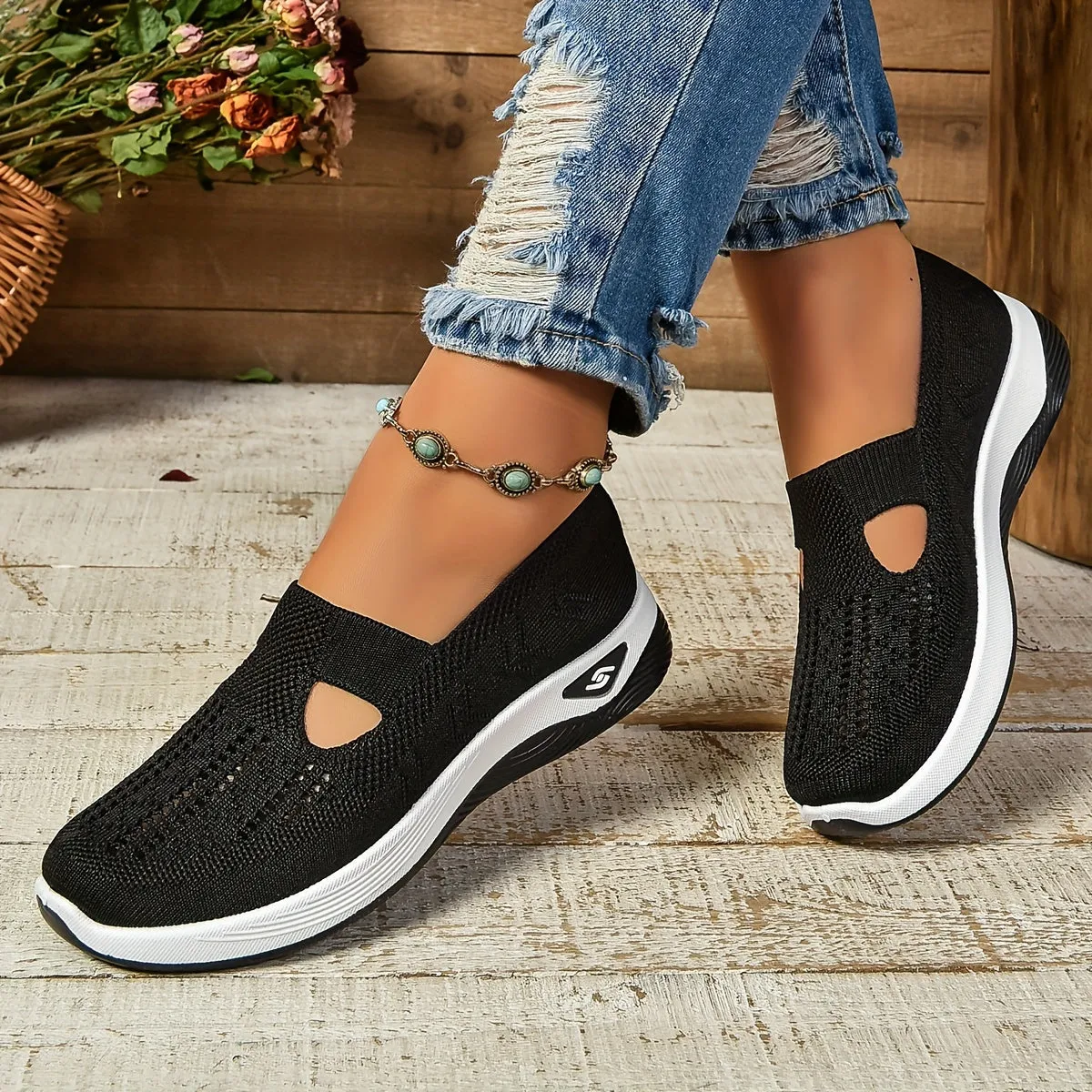 KIRRA - ORTHOPAEDIC SLIP-ON SHOES