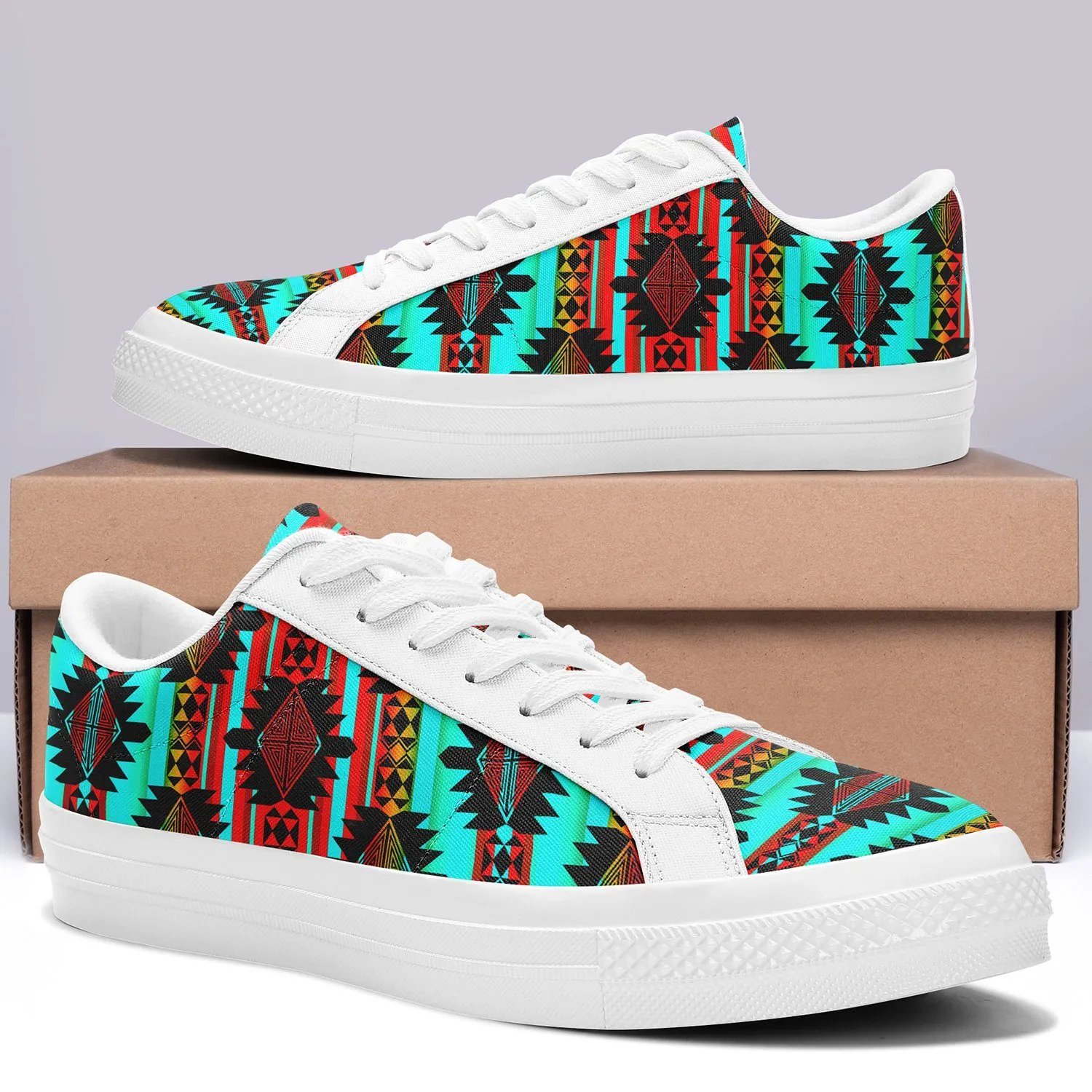 Okotoks Arrow Aapisi Low Top Canvas Shoes White Sole